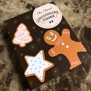 Too Faced Gingerbread cookie